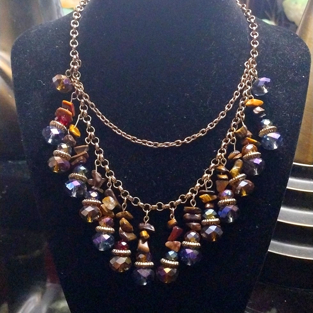ANTIQUE DESIGNER NECKLACE  BROWN AURORA BOREALIS STONES GOLD INSERTS